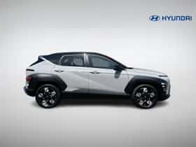 Hyundai Kona (2024) thumbnail 3