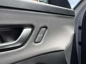 Hyundai Kona (2024) thumbnail 22