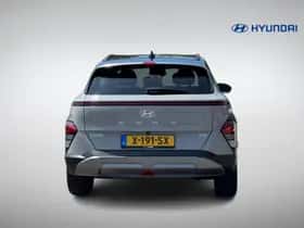 Hyundai Kona (2024) thumbnail 5
