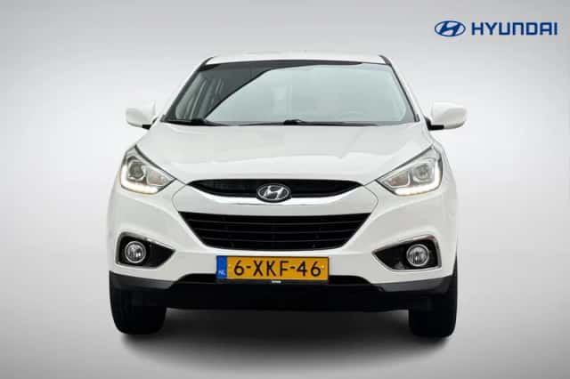 Hyundai ix35 (2014) thumbnail 2