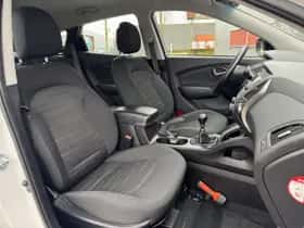 Hyundai ix35 (2014) thumbnail 11