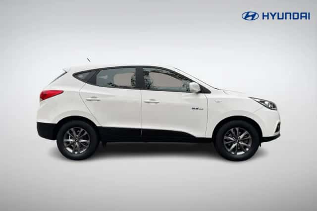 Hyundai ix35 (2014) thumbnail 3