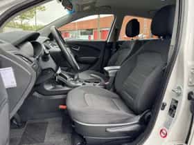 Hyundai ix35 (2014) thumbnail 9