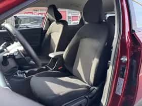 Hyundai Kona (2025) thumbnail 9