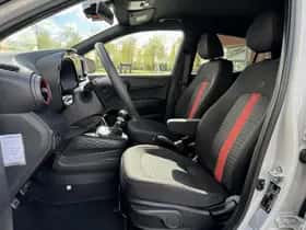 Hyundai i10 (2025) thumbnail 9