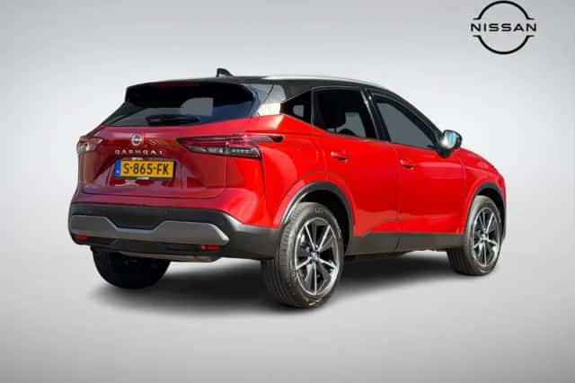 Nissan Qashqai (2023) thumbnail 4