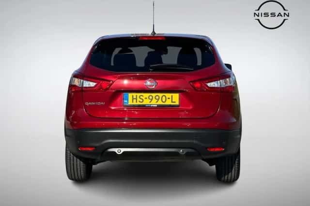 Nissan Qashqai (2016) thumbnail 5