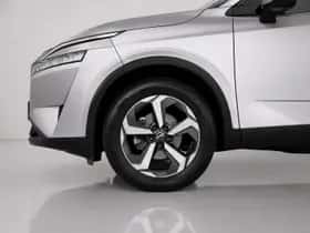 Nissan Qashqai (2023) thumbnail 6