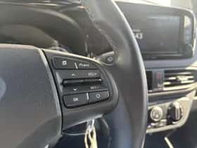 Hyundai i10 (2023) thumbnail 12