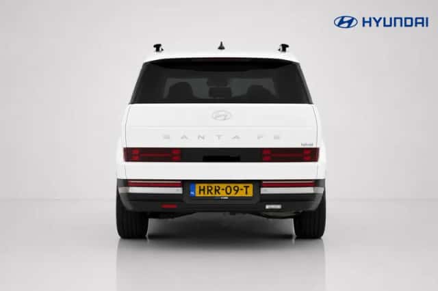 Hyundai Santa Fe (2025) thumbnail 5