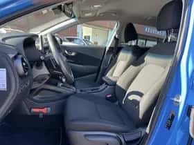 Hyundai Kona (2021) thumbnail 7