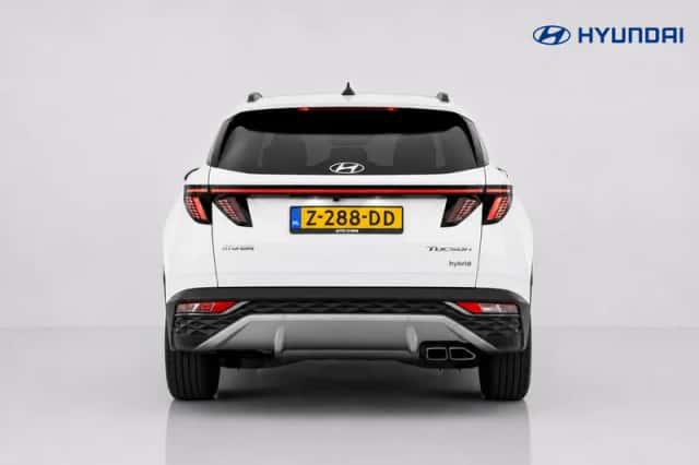 Hyundai Tucson (2024) thumbnail 4