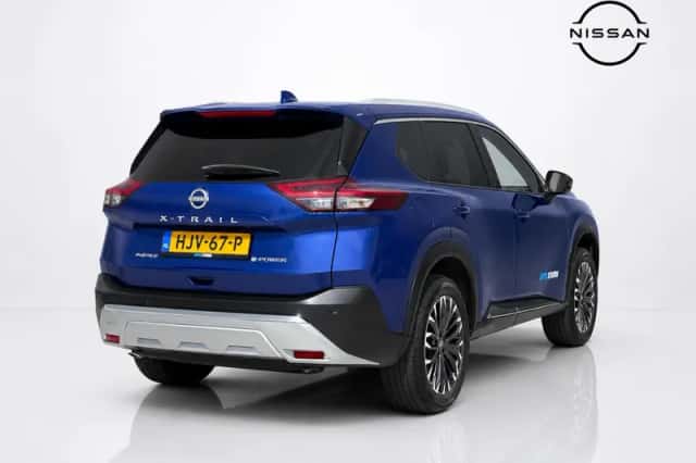 Nissan X-Trail (2025) thumbnail 3