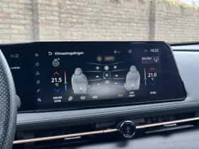 Nissan Ariya (2023) thumbnail 18