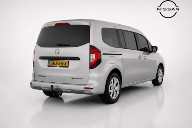 Nissan Townstar (2024) thumbnail 3