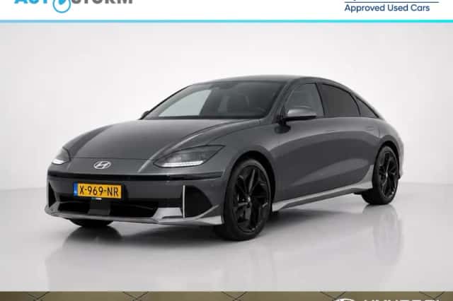 Hyundai Ioniq 6 (2024) thumbnail 1