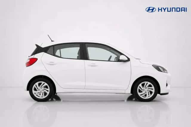 Hyundai i10 (2023) thumbnail 4