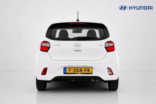 Hyundai i10 (2023) thumbnail 5