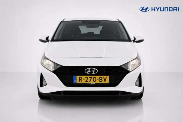 Hyundai i20 (2022) thumbnail 2