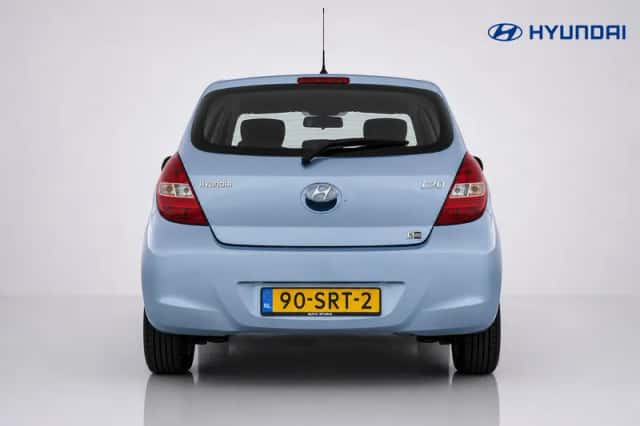 Hyundai i20 (2011) thumbnail 4