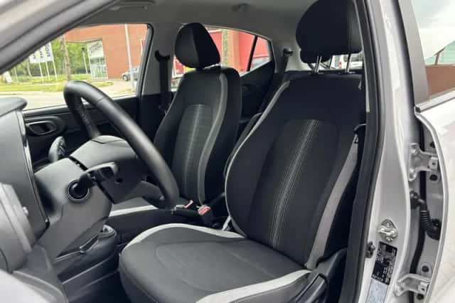 Hyundai i10 (2025) thumbnail 6