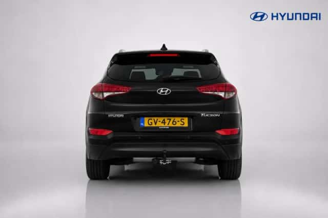 Hyundai Tucson (2016) thumbnail 4