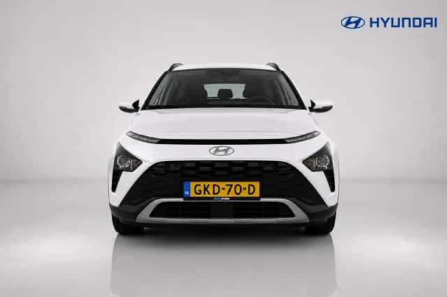 Hyundai Bayon (2024) thumbnail 2