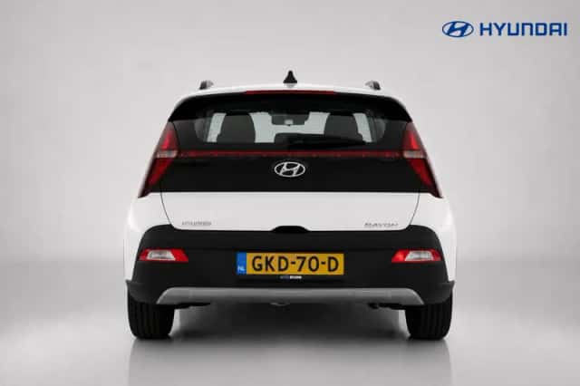 Hyundai Bayon (2024) thumbnail 4