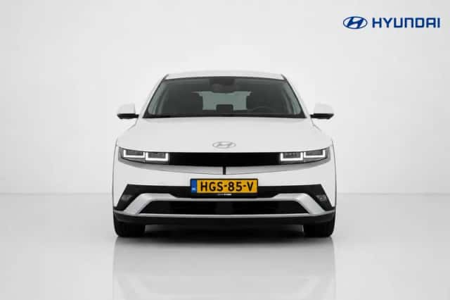 Hyundai Ioniq 5 (2025) thumbnail 2