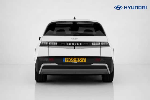 Hyundai Ioniq 5 (2025) thumbnail 4