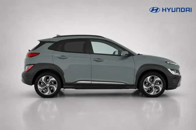 Hyundai Kona (2022) thumbnail 5