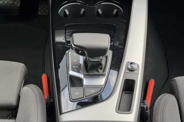 Audi A4 (2023) thumbnail 20