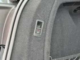 Audi A4 (2023) thumbnail 22