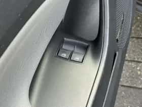SEAT Ibiza (2017) thumbnail 27