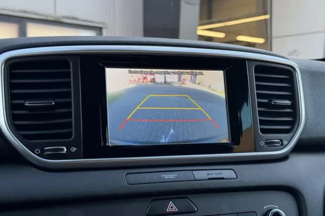 Kia Sportage (2019) thumbnail 18
