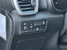 Kia Sportage (2019) thumbnail 23