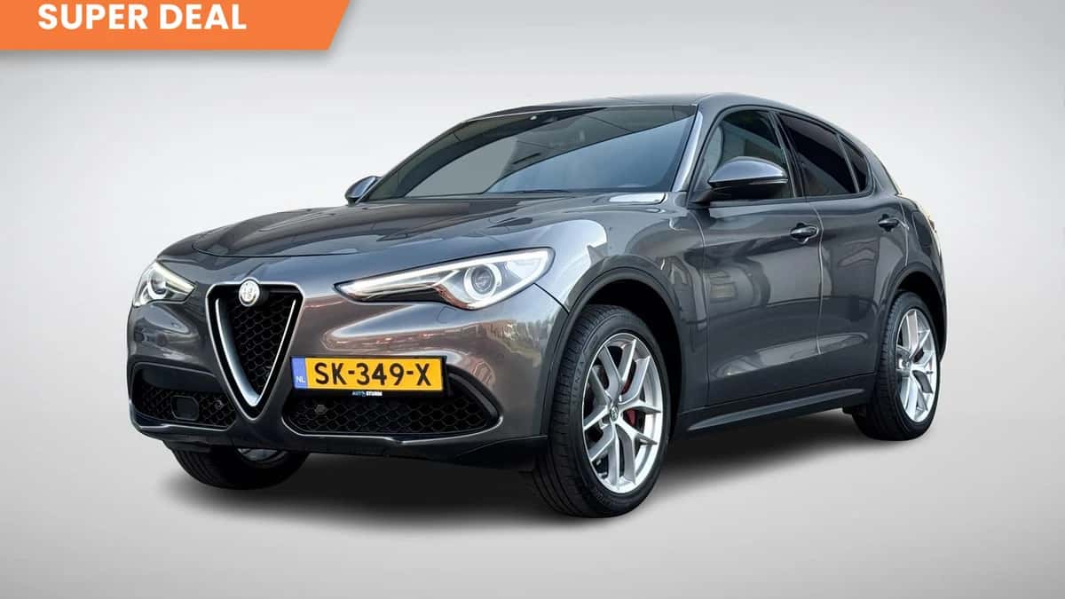 Alfa Romeo Stelvio (2018) — foto 1