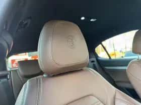 Alfa Romeo Stelvio (2018) thumbnail 29