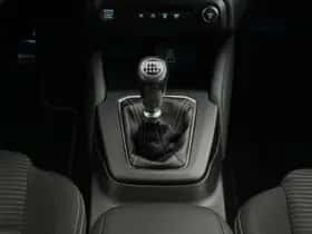 Ford Focus (2022) thumbnail 21