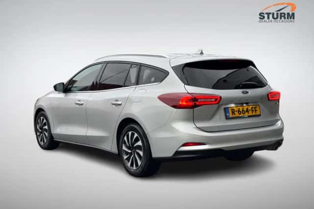 Ford Focus (2022) thumbnail 6