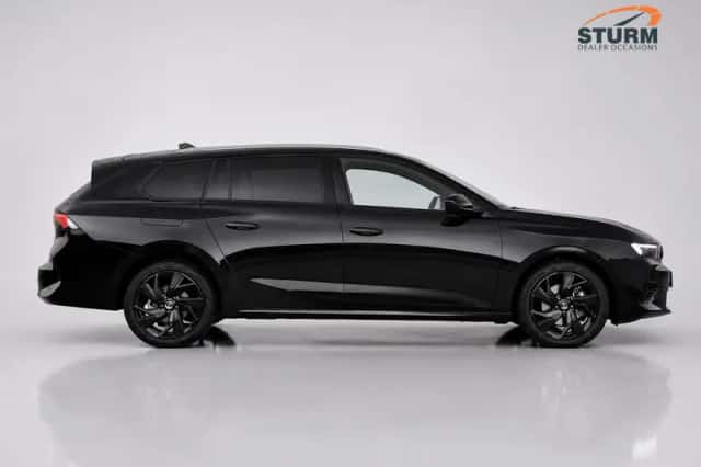 Opel Astra (2023) thumbnail 3