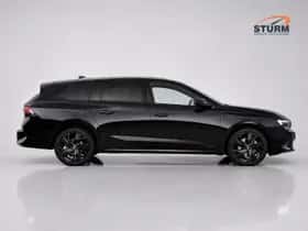 Opel Astra (2023) thumbnail 3