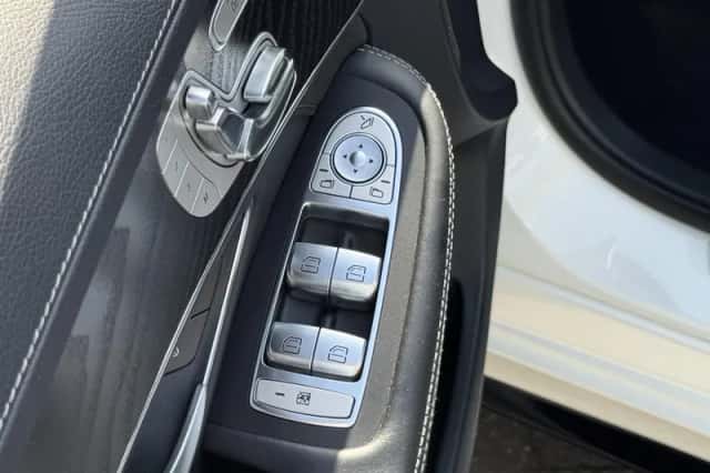 Mercedes-Benz C-Klasse (2017) thumbnail 23