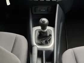 Kia Rio (2014) thumbnail 18