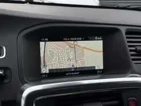 Volvo V60 (2015) thumbnail 16