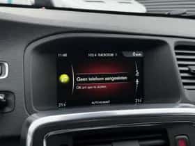 Volvo V60 (2015) thumbnail 17