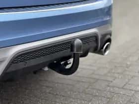 Volvo V60 (2015) thumbnail 21