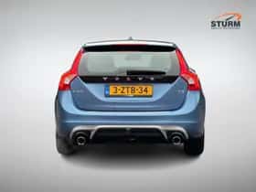 Volvo V60 (2015) thumbnail 5