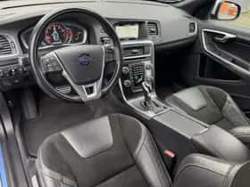 Volvo V60 (2015) thumbnail 10