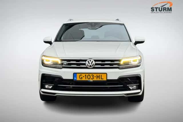 Volkswagen Tiguan (2019) thumbnail 2